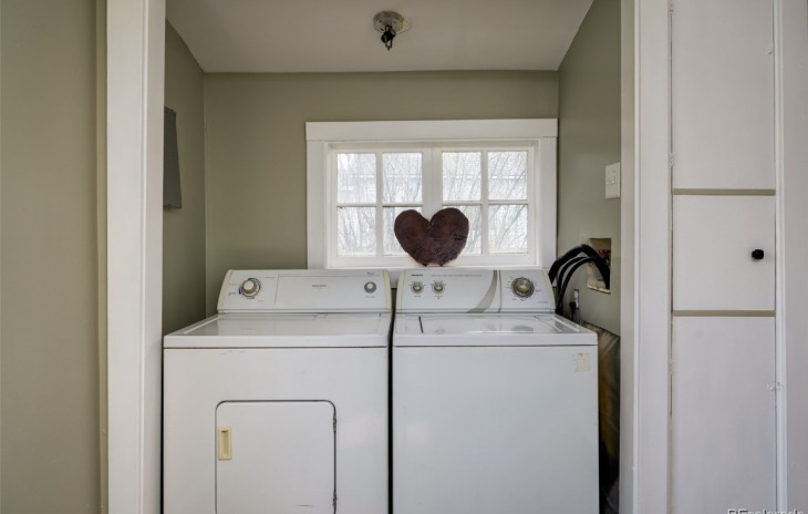 279 Lincoln Street Photo