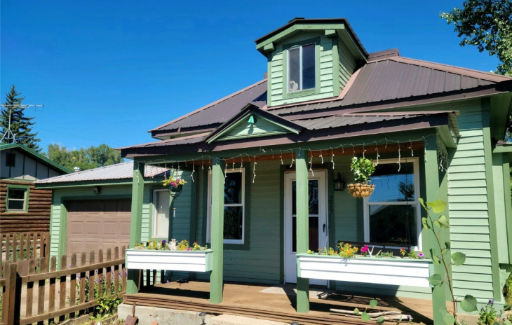 279 Lincoln Street Photo