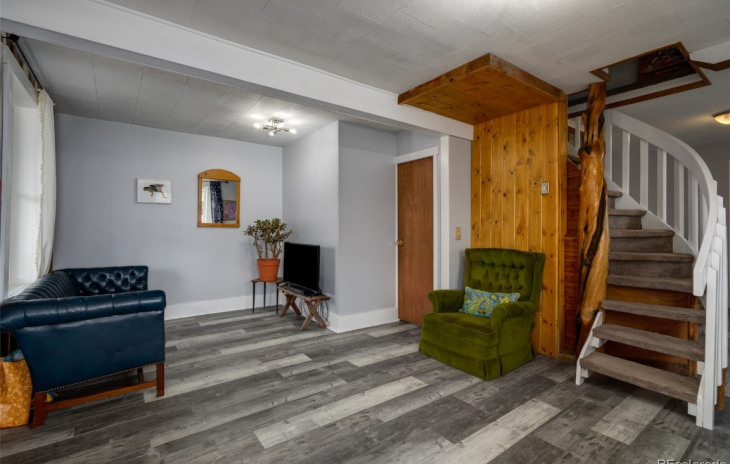 279 Lincoln Street Photo