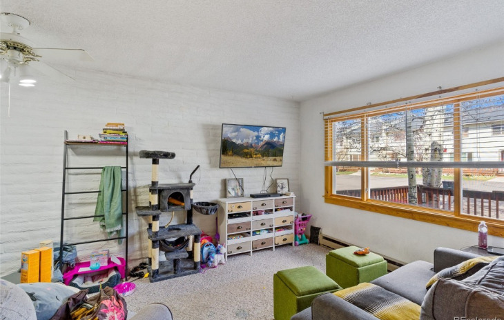 7 Cedar Court Photo