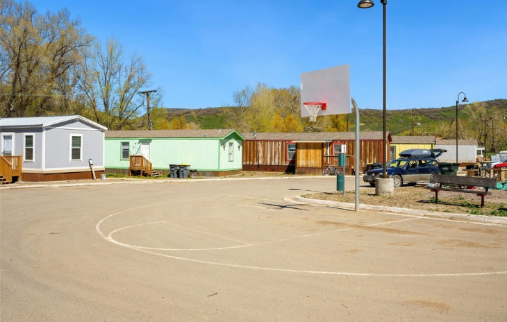 400 Willow Bend Photo