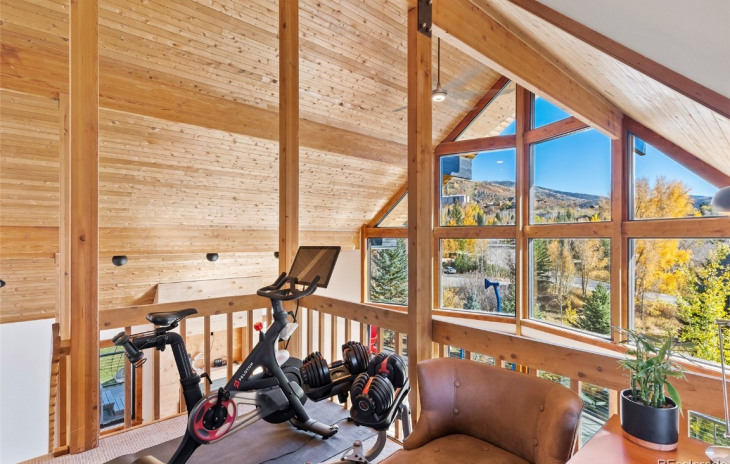 1568 Mark Twain Court Photo