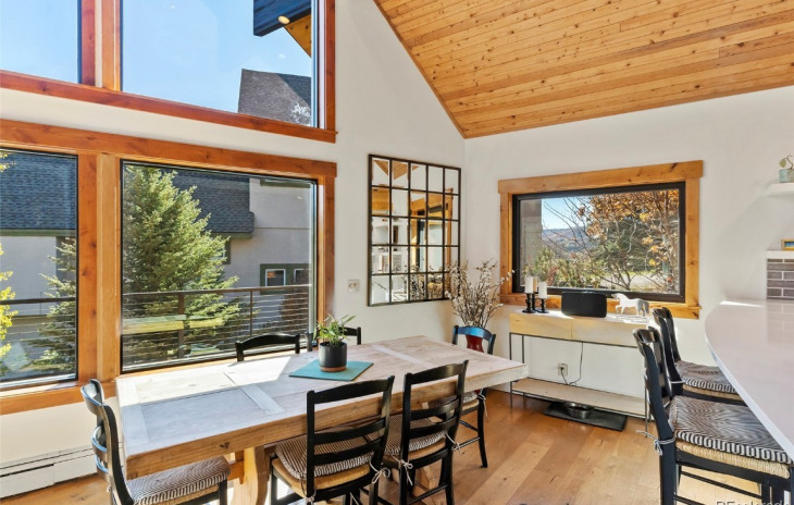 1568 Mark Twain Court Photo