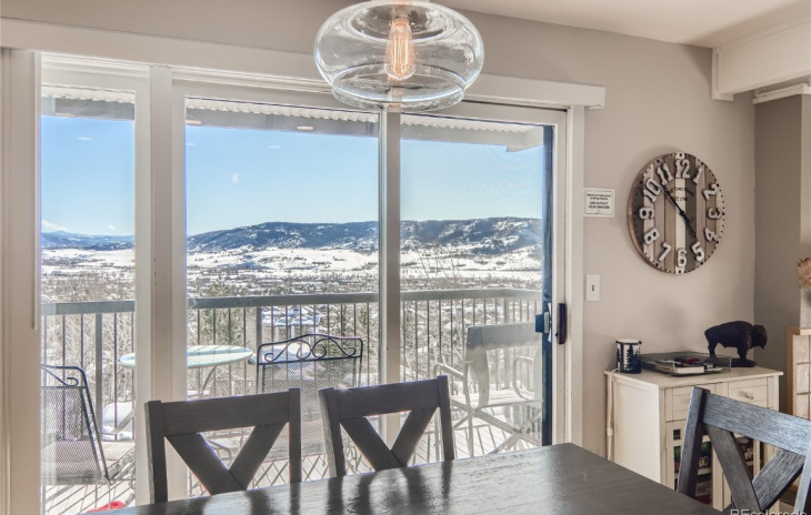 2626 Longthong Road Photo