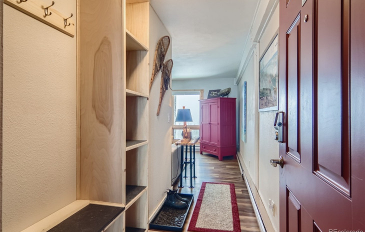 2626 Longthong Road Photo