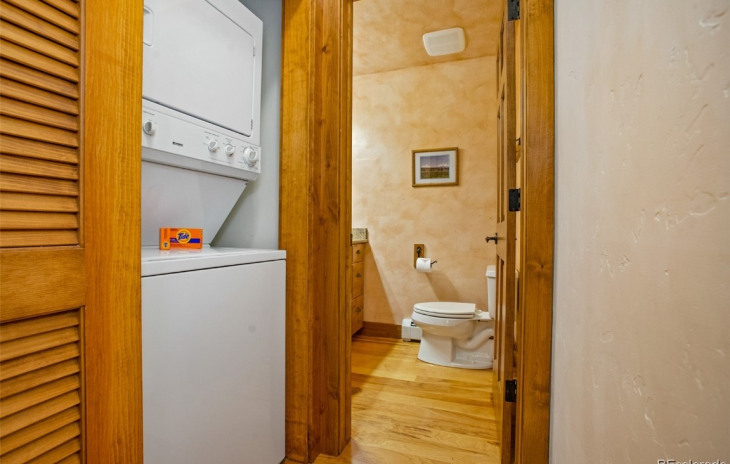 1471 Flattop Circle Photo