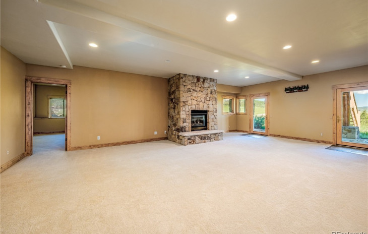 32255 Mack Lane Photo