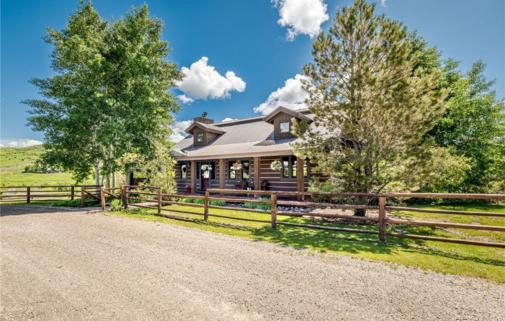32255 Mack Lane Photo