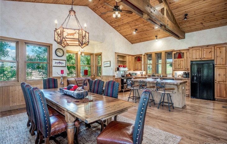 32255 Mack Lane Photo