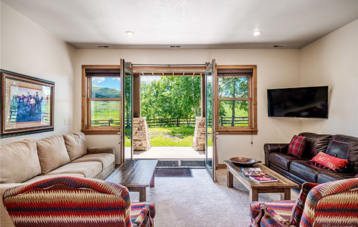 32255 Mack Lane Photo