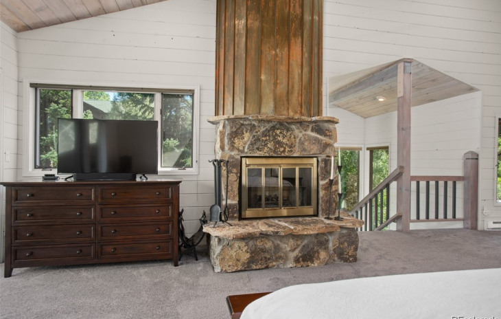 36872 Tree Haus Drive Photo