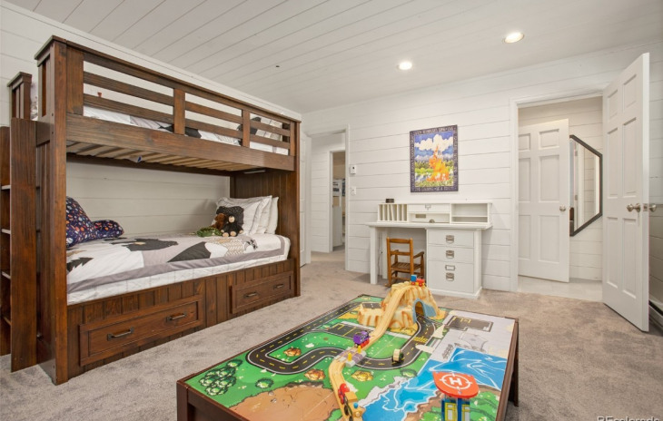 36872 Tree Haus Drive Photo