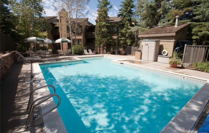 2700 Village Drive Photo