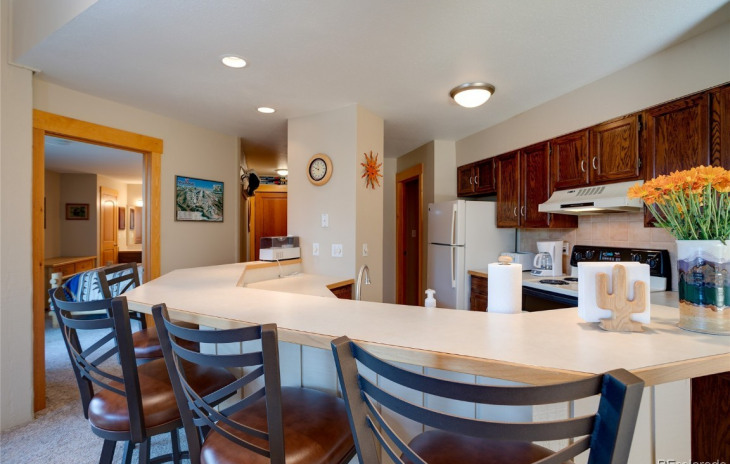 2700 Village Drive Photo