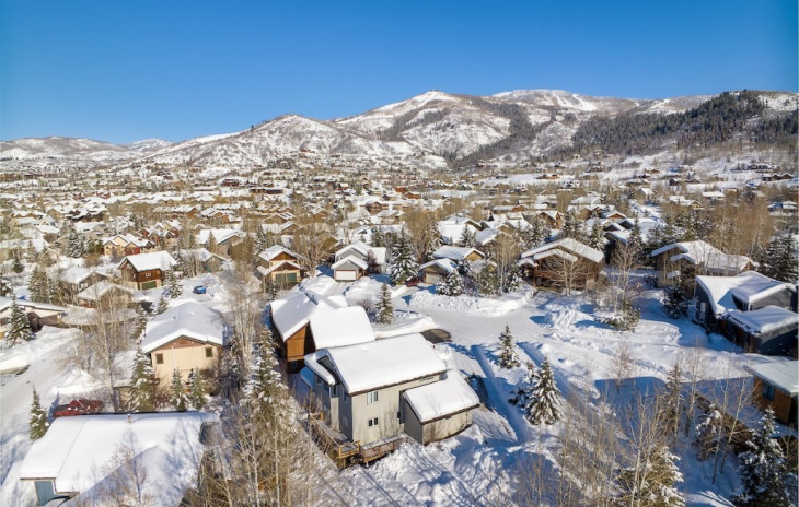 1627 Red Hawk Court Photo