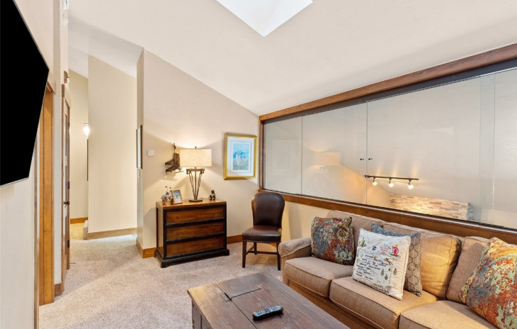 2420 Ski Trail Lane Photo