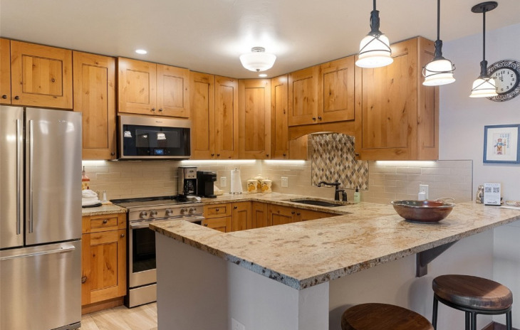 2420 Ski Trail Lane Photo