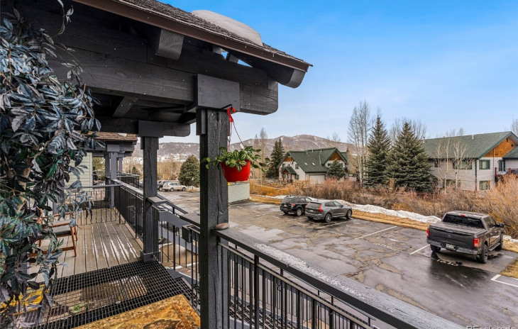 1606 Woodbridge Court Photo