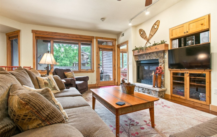 1875 Medicine Springs Drive Photo