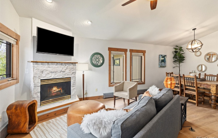 1730 Saddle Creek Court Photo