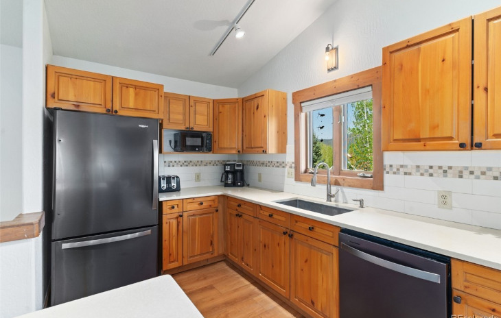 1730 Saddle Creek Court Photo