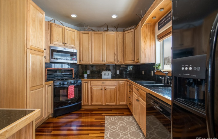 26755 Neptune Place Photo