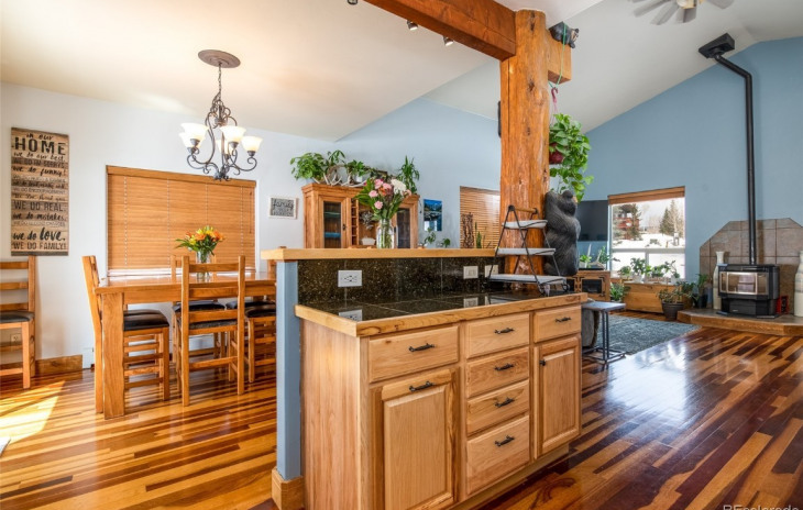 26755 Neptune Place Photo
