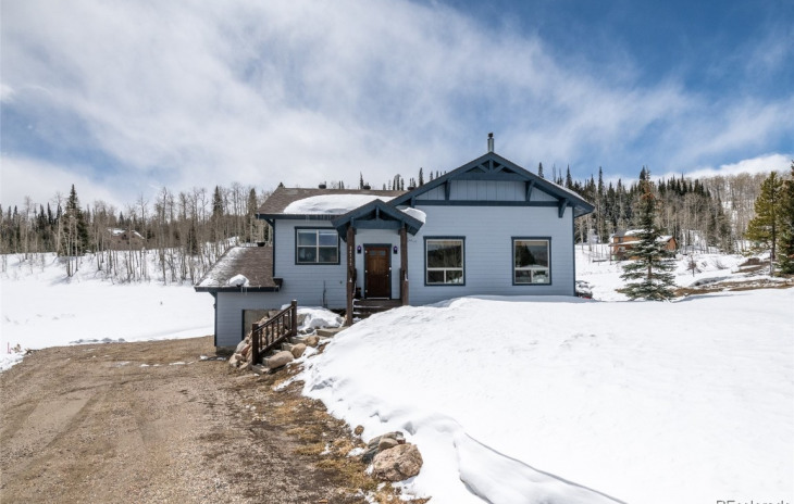 26755 Neptune Place Photo