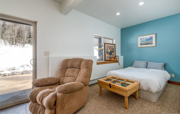 26755 Neptune Place Photo