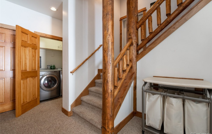 26755 Neptune Place Photo