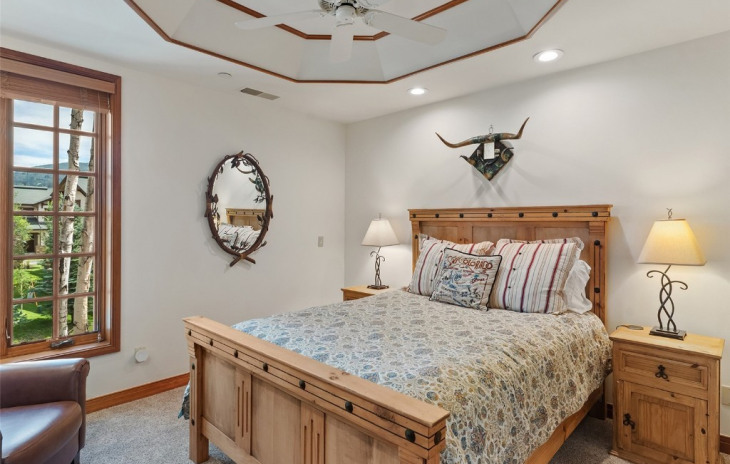 2600 Eagleridge Drive Photo