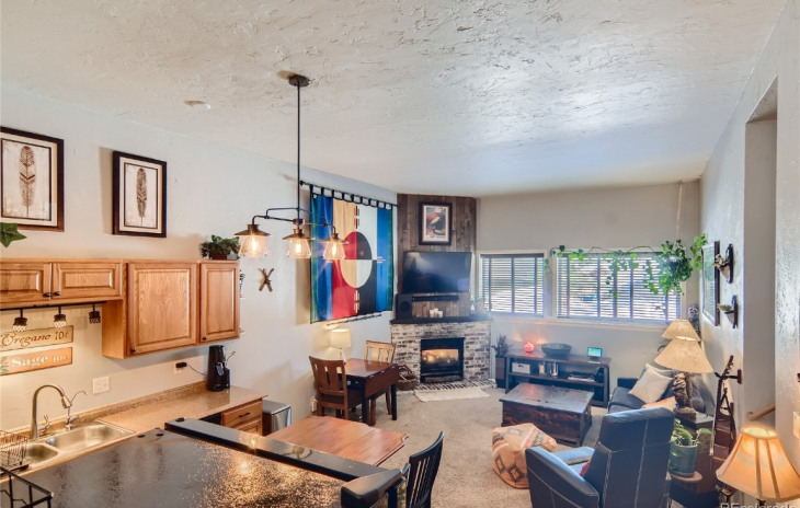 3025 Columbine Drive Photo
