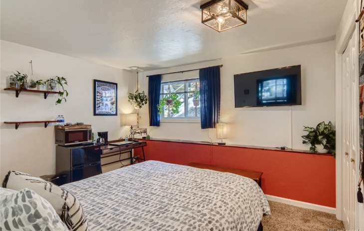 3025 Columbine Drive Photo