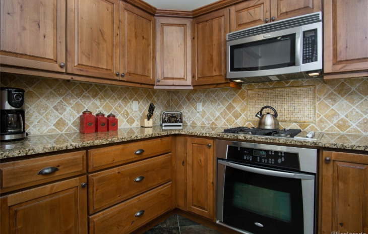 1800 Medicine Springs Drive Photo
