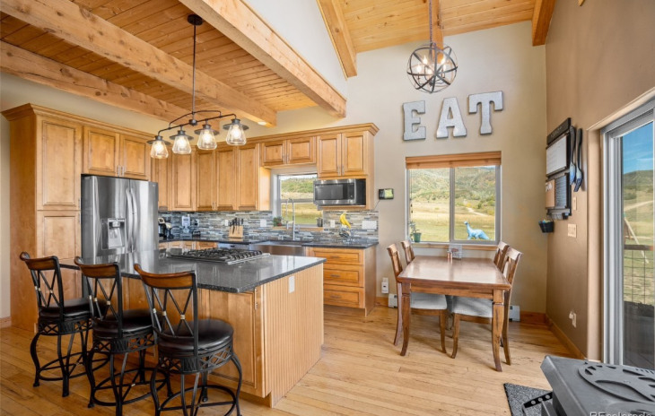 48225 Flora Court Photo