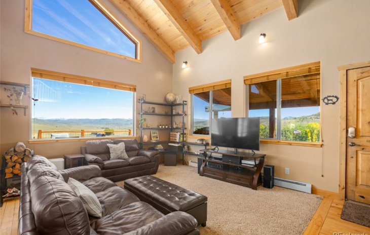 48225 Flora Court Photo