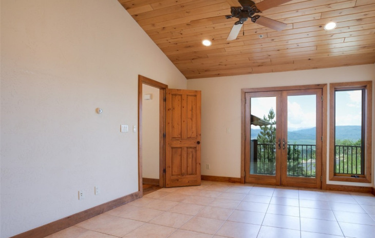 31555 Runaway Place Photo