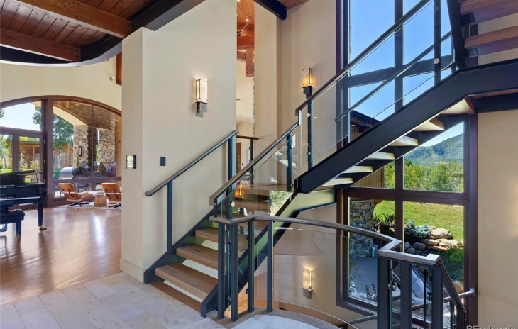 1243 Anglers Drive Photo