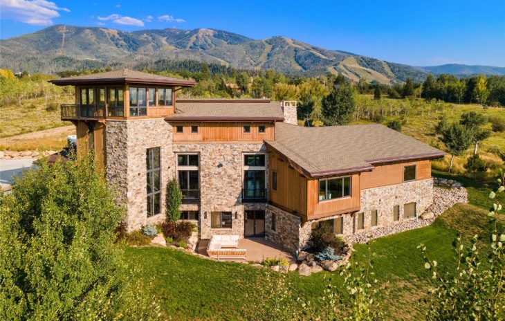 1243 Anglers Drive Photo