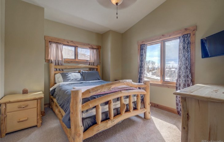 1792 Brome Drive Photo