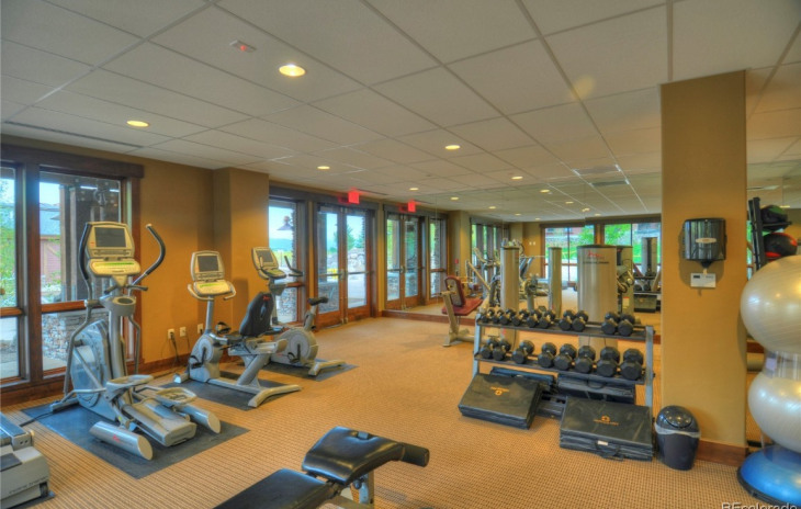 2452 Cattle Kate Circle Photo