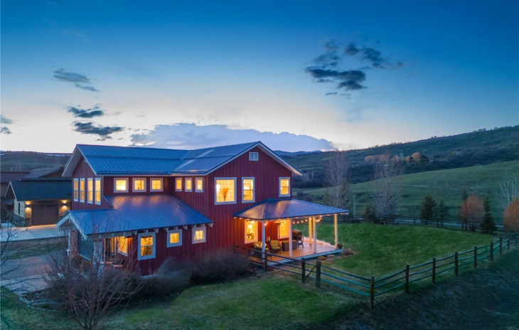 27409 Winchester Court Photo