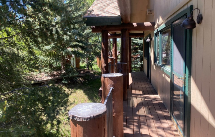 1745 Saddle Creek Court Photo