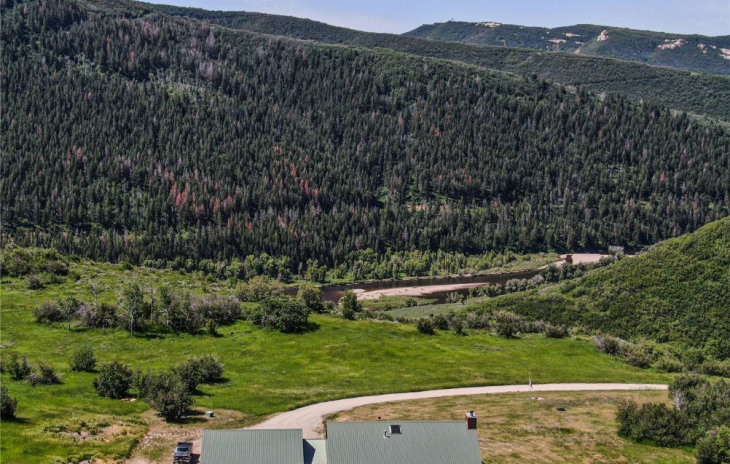 39955 S Valley Drive Photo