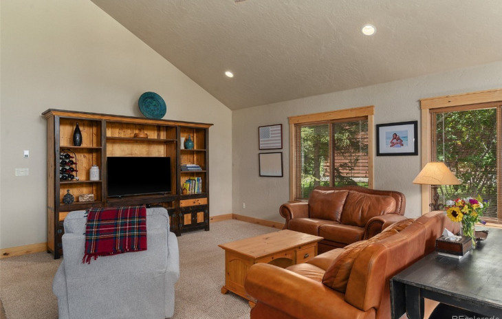 1247 Harwig Circle Photo