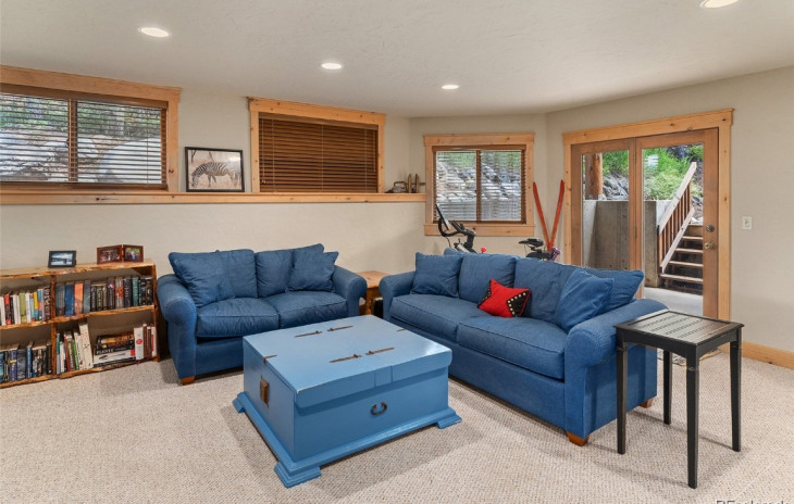 1247 Harwig Circle Photo