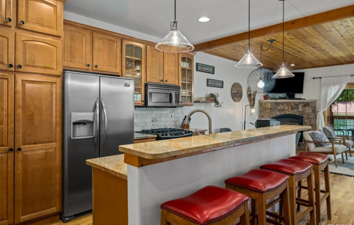 3005 Aspen Leaf Way Photo