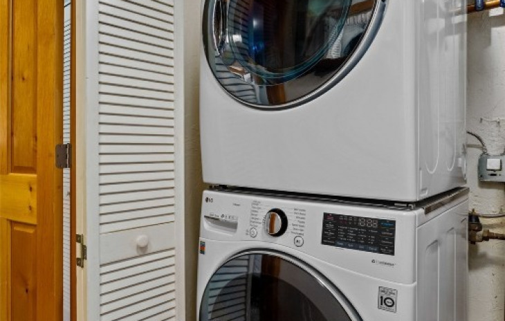 3005 Aspen Leaf Way Photo