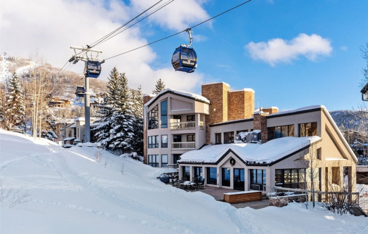 2306 Ski Trail Lane Photo