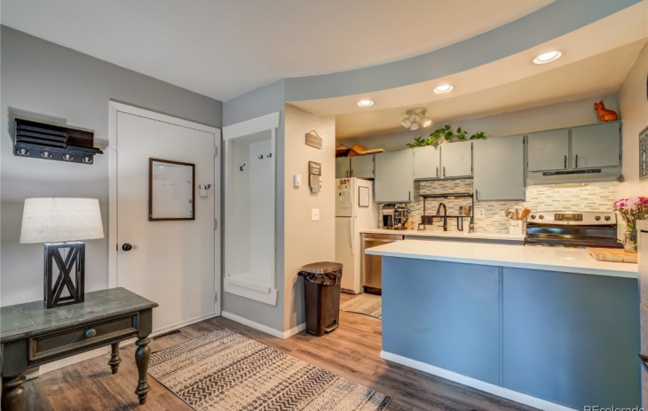 1380 Athens Plaza Photo